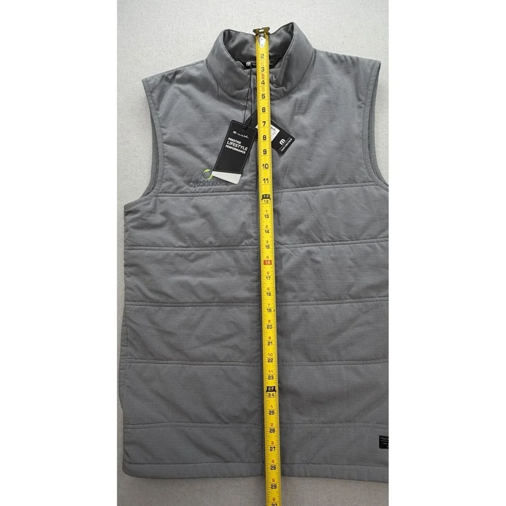 TravisMathew Cold Bay Puffer Vest Mens Small Gray Full Zip Quilted Golf TM1MW453